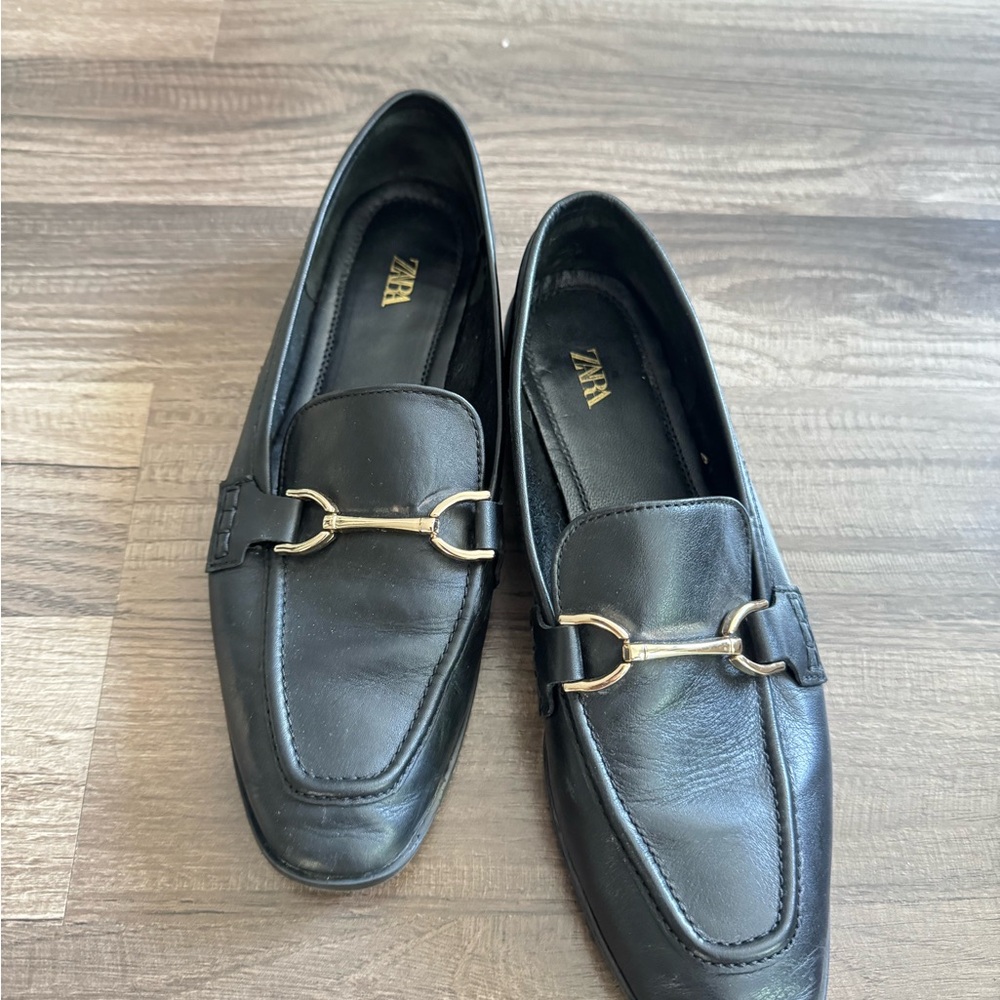 Zara Elegant Black Slip-On Loafers